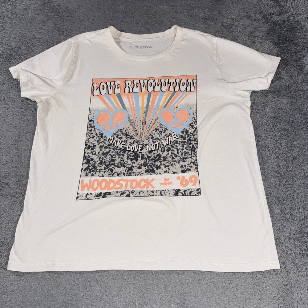 Woodstock Women Love Revolution Graphic T-Shirt 21.5x25.5 White Peace Sign Print